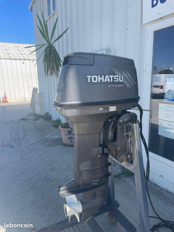 50cv Tohatsu 2 temps Autolube arbre long