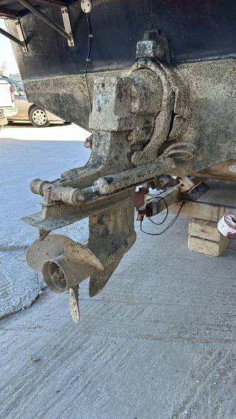 A vendre bateau d'occasion à rénover Hyères proche Toulon