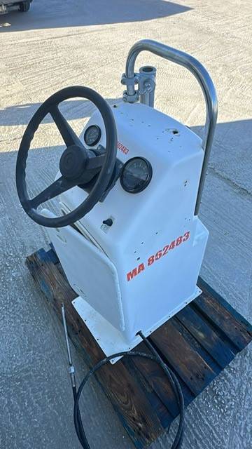 Console fine pour bateau