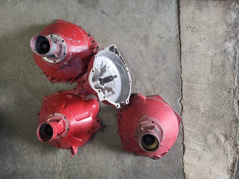 CLOCHE VOLVO MERCRUISER SUR HYERES ET ALENTOUR