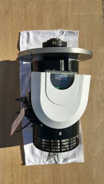 MOTEUR PROPULSEUR D'ETRAVE SUR HYERES