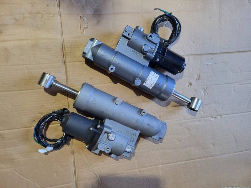 TRIM YAMAHA 4 TEMPS 100 115 130 POUR MOTEUR HORS BORD