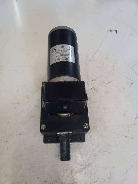 Moteur Groupe Eau 12 V sur Hyères