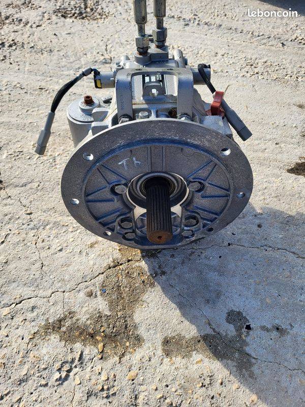 Inverseur Volvo Penta HS 25 AE – Pièce d’Exception pour Performance et Fiabilité