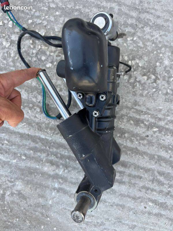 Trim Johnson-Evinrude