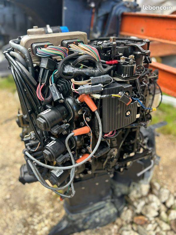 EVINRUDE 150 FICHT RAM – Pièces d’Origine Disponibles, Optimisez Votre Motorisation