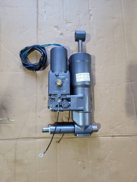 TRIM YAMAHA 100 115 130 CV 4 TEMPS POUR MOTEUR HORS BORD