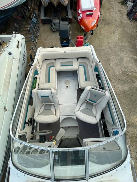 Bateau coque Fourwinns Sundowner 195 Hyères proche Toulon var