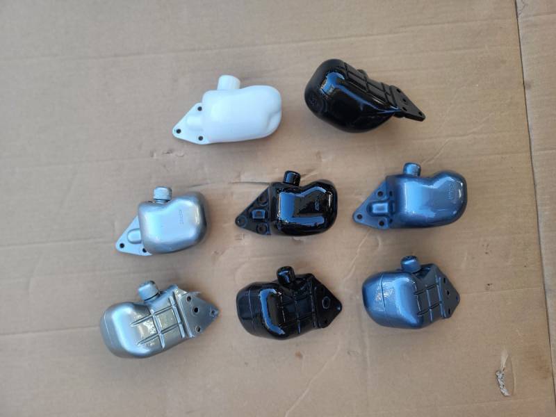 RESERVOIR DE TRIM SHOWA SUR CARQUEIRANNE