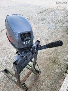 Moteur hors-bord 15 cv yamaha enduro 2t arbre long barre franche