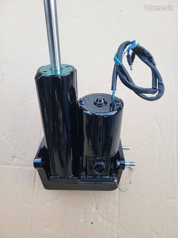 Trim mercury monoverin