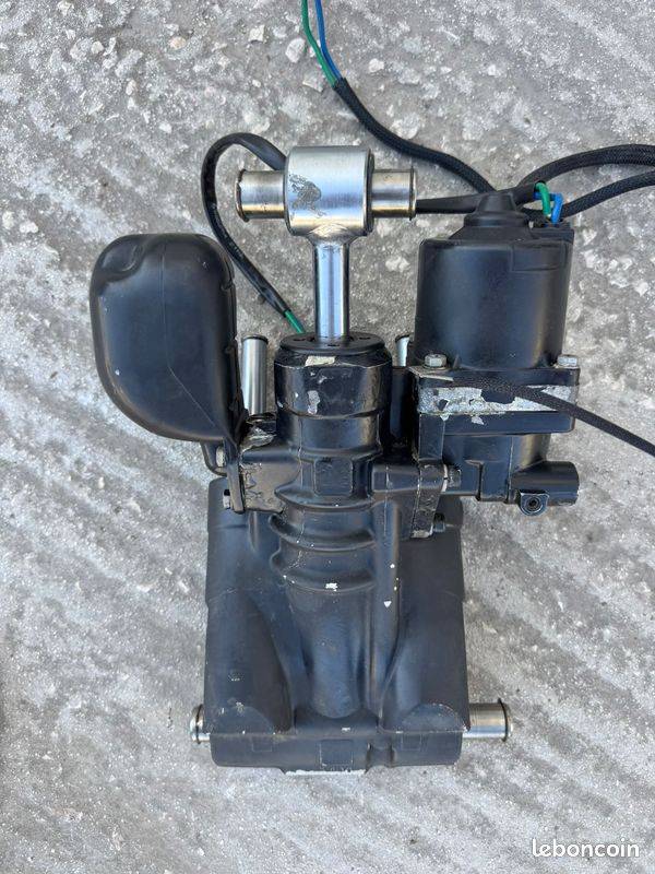 Trim Johnson-Evinrude