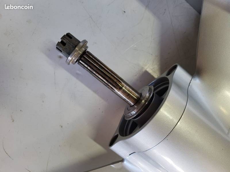 Embase honda 150cv 4 temps injectin v-tec arbre long