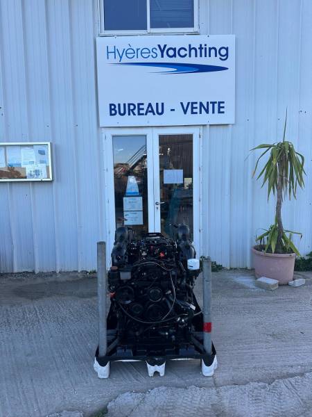 Moteur bateau a vendre proche de toulon