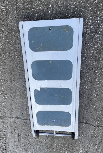 PASSERELLES ALU 3 MODELES DIFFERENTS SUR HYERES