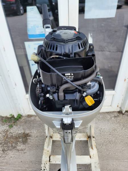 VENTE MOTEUR 8CV HONDA 4 TEMPS ARBRE LONG DOUBLE DEMARRAGE AUX ALENTOURS DE LA LONDE