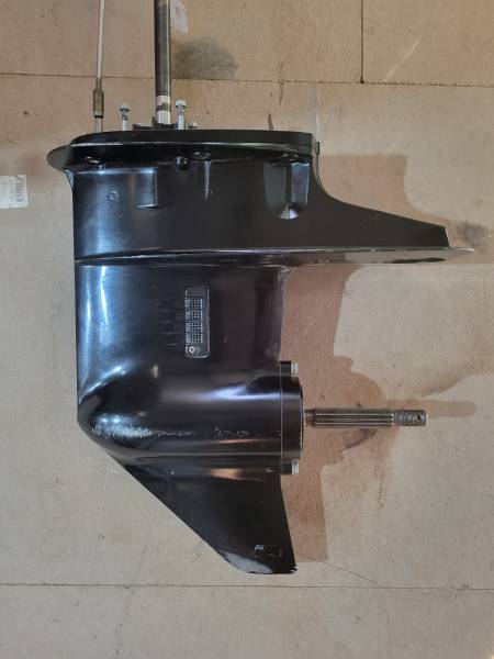 a vendre embase df40 df50 suzuki 4 temps arbre long aux alentour de hyeres