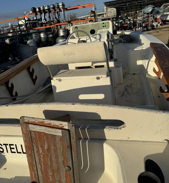 Bateau occasion a vendre Open CAPELI 17 à finir