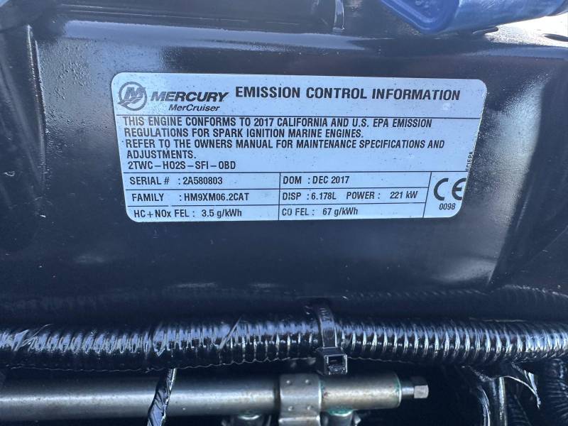 A vendre moteur in-bord Mercruiser Strendrives 300cv 6.2L MPI proche de Toulon