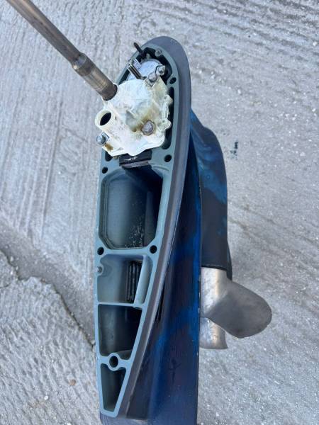 Embase pour moteur YAMAHA F115 CV 4 TEMPS ARBRE LONG INJECTION L