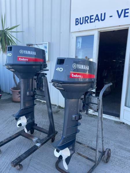 moteur 40cv yamaha 2temps barre franche bi-cylindre