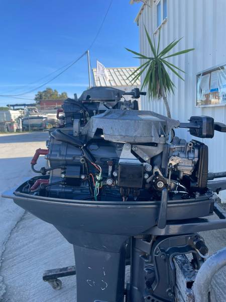 moteur 40cv yamaha 2temps barre franche bi-cylindre