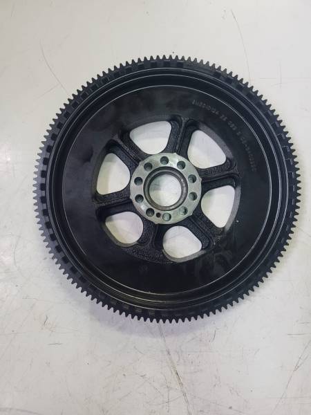 2 culasses Mercury V8 près de Carqueiranne