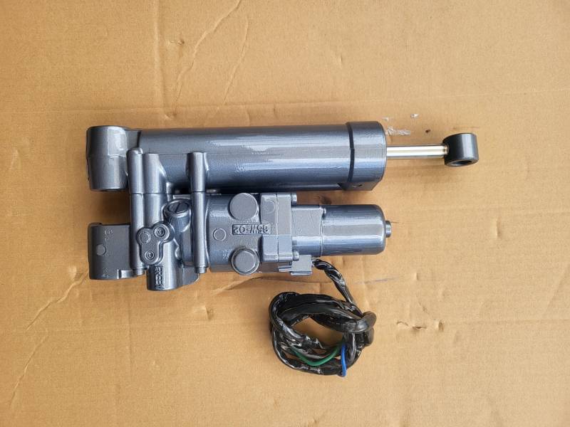 TRIM 25 30 40 YAMAHA Hyères proche Toulon