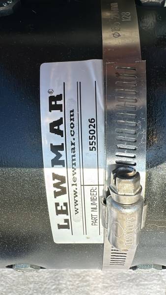 MOTEUR PROPULSEUR D'ETRAVE SUR HYERES