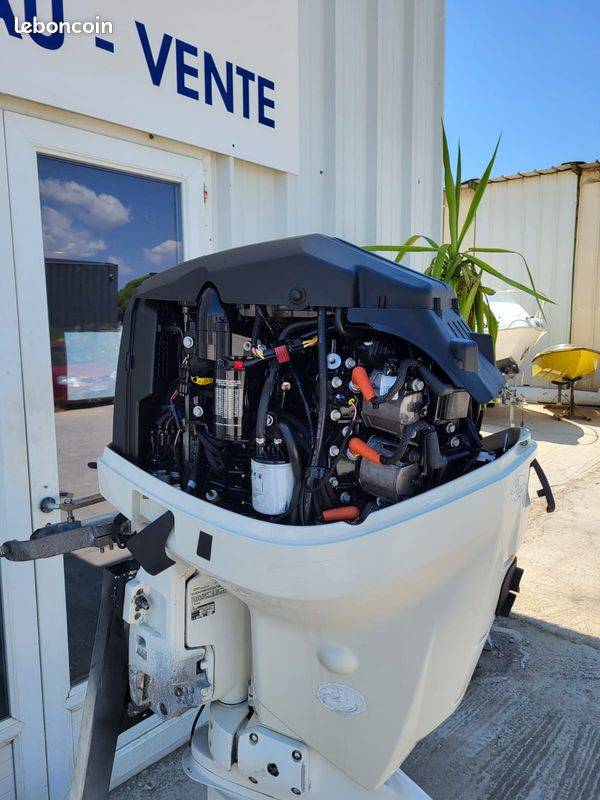 150cv evinrude e-tec v6 2 temps injection arbre long
