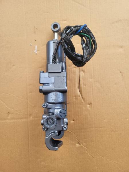 TRIM 25 30 40 YAMAHA Hyères proche Toulon