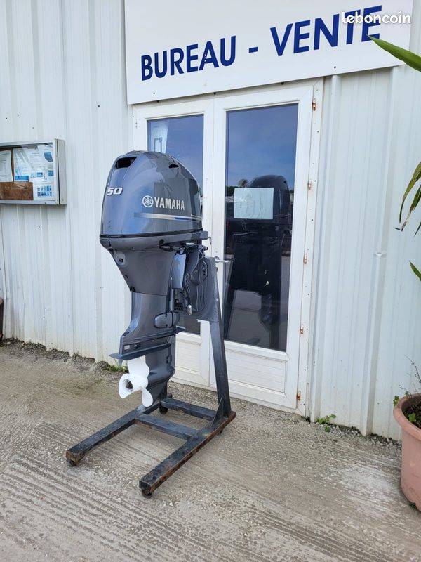 MOTEUR HORS-BORD 50 CV YAMAHA 4T INJECTION ARBRE LONG 504h