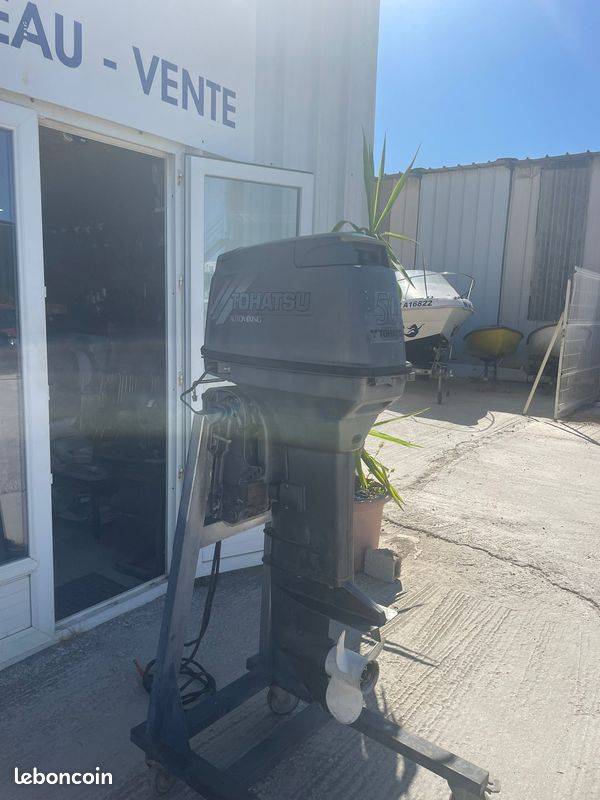 50cv Tohatsu 2 temps Autolube arbre long