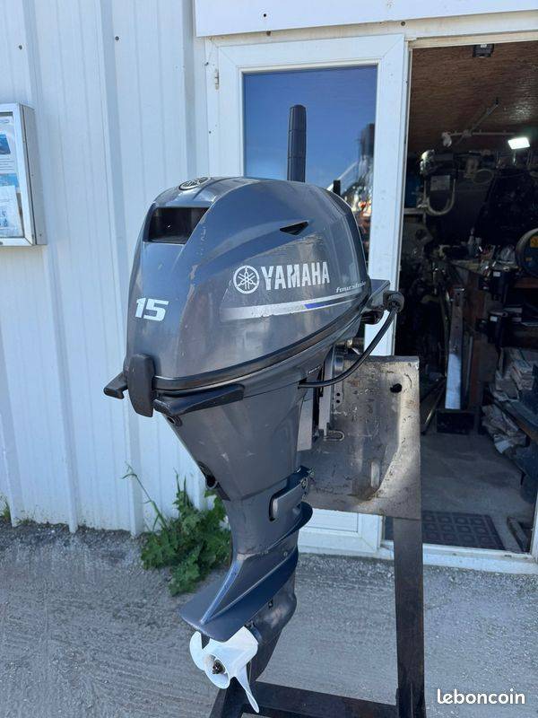 MOTEUR YAMAHA