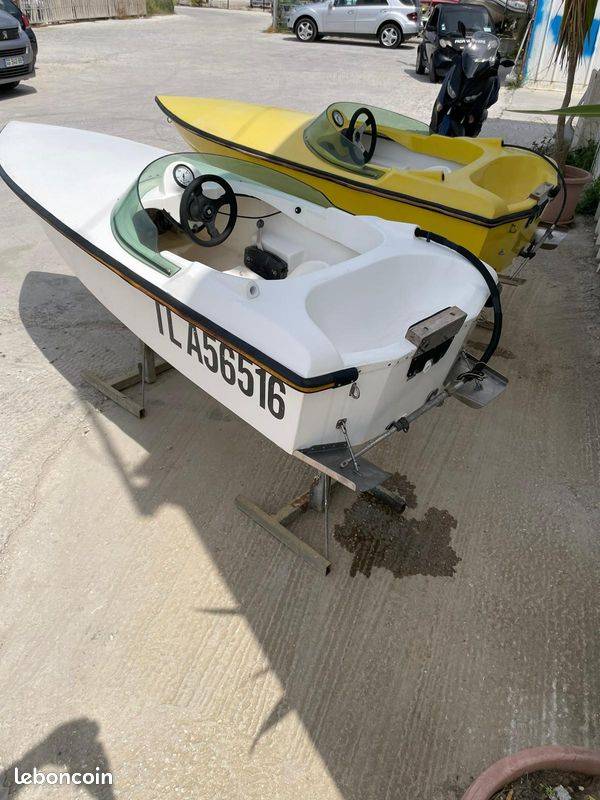 Petit bateau d'occasion 